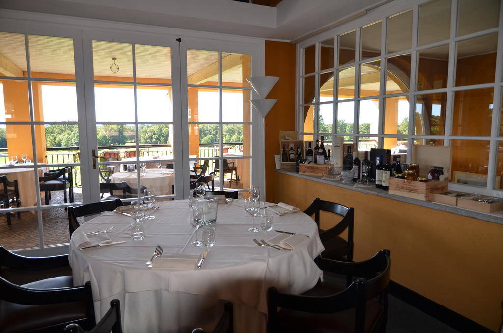 Golf Hotel Castelconturbia Agrate Conturbia Exterior photo