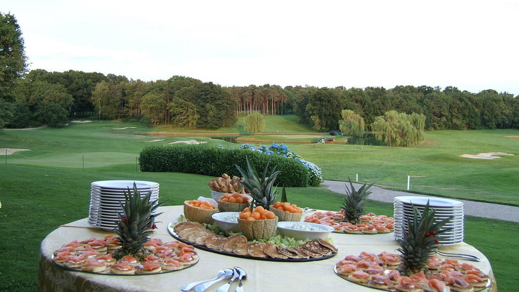 Golf Hotel Castelconturbia Agrate Conturbia Exterior photo