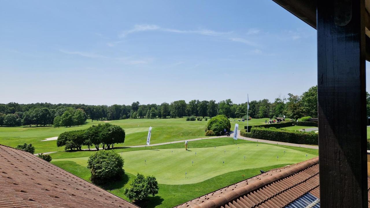 Golf Hotel Castelconturbia Agrate Conturbia Exterior photo